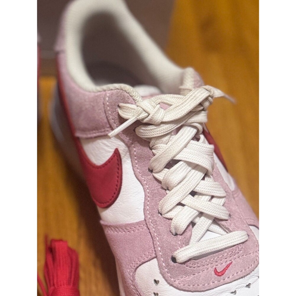 NIKE Air Force 1 • 2021 Valentine's Day Love Letter Lows • Womens 10 - Picture 13 of 16